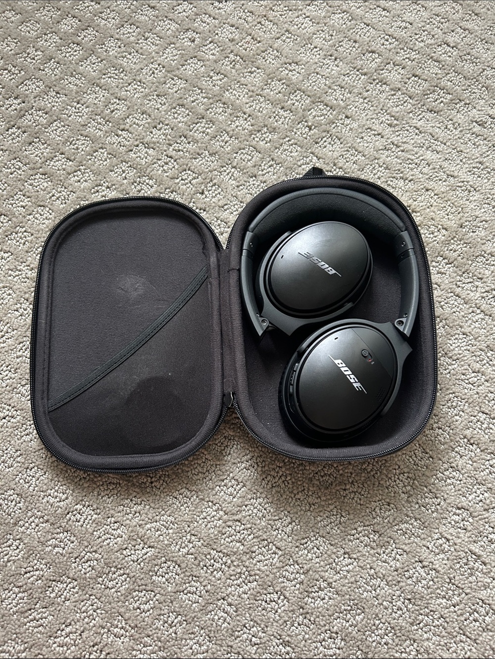Bose QuietComfort 35 Noise Cancelling Series I Wireless Headphones